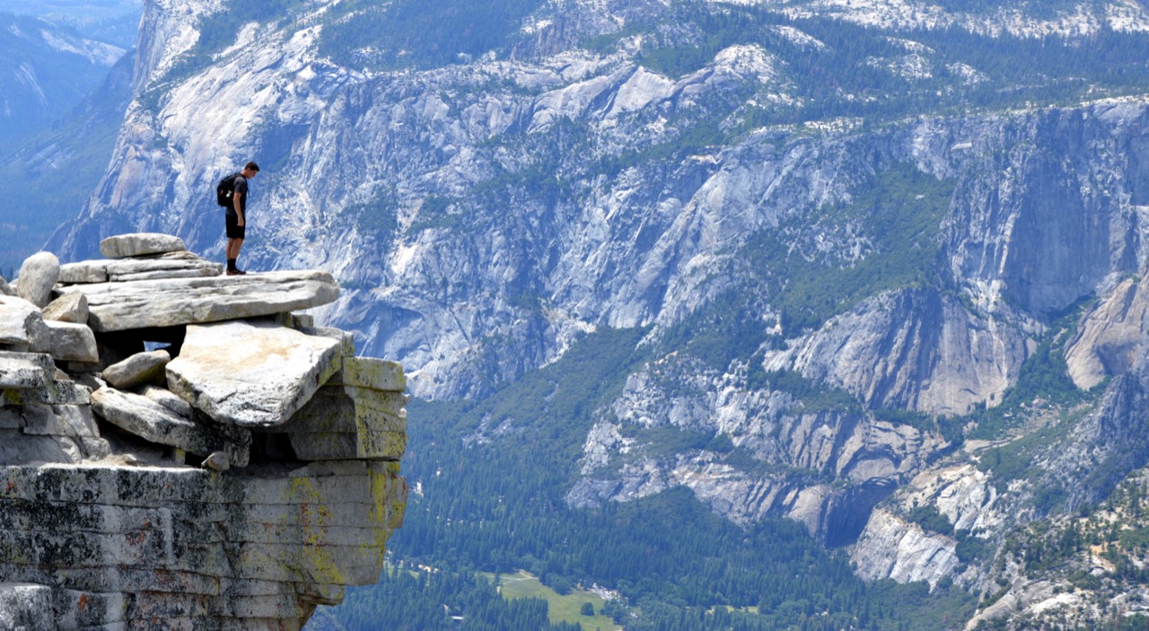 Recover the rhythm and habit of learning requires determination, stay focus and keep going attitude to be on the top again. /featuredimages/learningtipsforonlinecourses.jpg